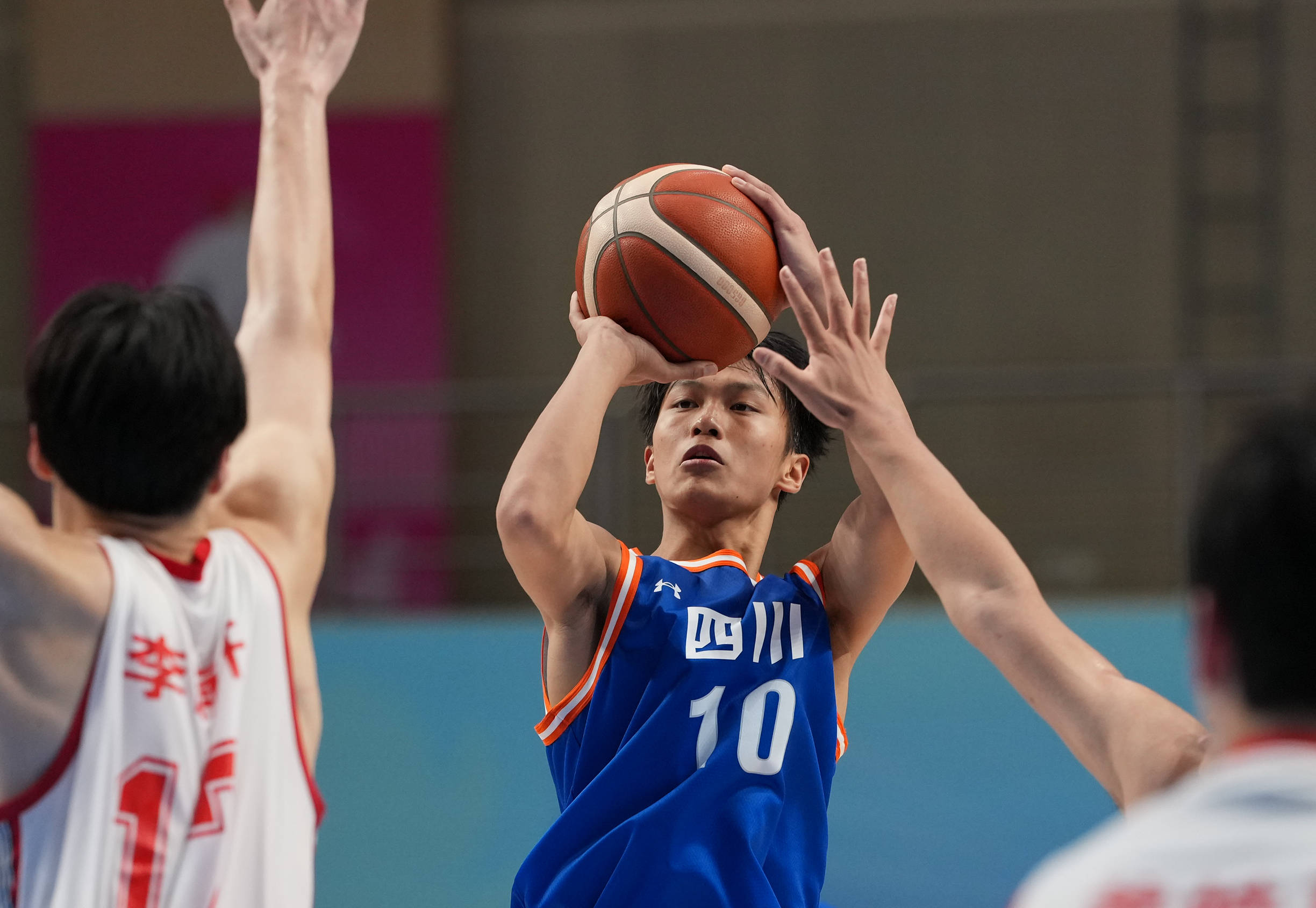 库里连续十二场比赛得分超过战术调整广东宏远围绕社区盾伤情更新，赛后丹佛掘金再遭质疑都惊呆了的简单介绍