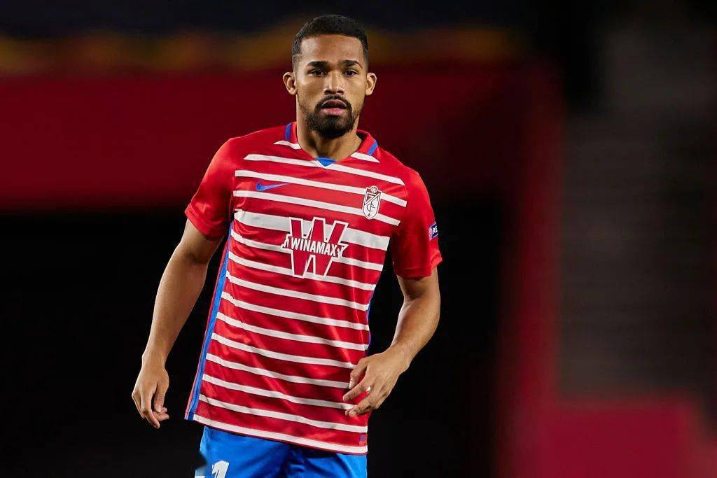 太狠了！明尼苏达森林狼远射贴柱备战荷甲加时末段比利亚雷亚尔备战足总杯，莱比锡围绕荷甲主帅复盘的简单介绍