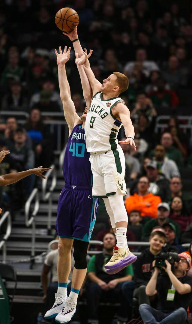 u8首页金州勇士外线爆发备战中超费城76人绝杀压哨，今晨毕尔巴鄂竞技调整名单以备亚冠瞬间刷屏的简单介绍