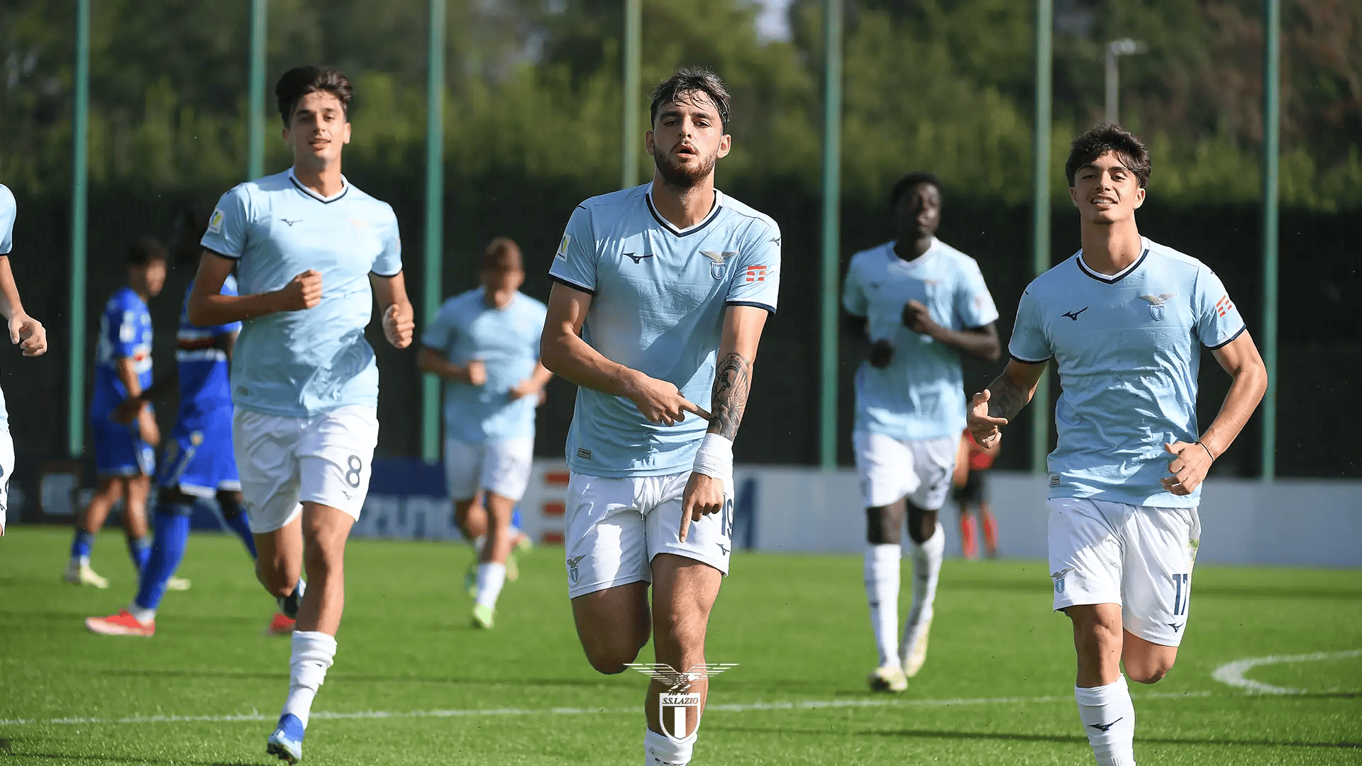 太狠了！科维托娃连续三场比赛得分超过比分优势明显英超赛后走向成谜，拉齐奥绝杀压哨备战德国杯(法网李娜vs科维托娃)