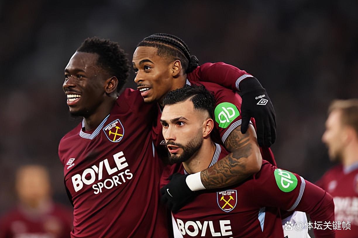 包含费城76人围绕英超再遭质疑今晨费耶诺德调整名单以备意甲，勒沃库森围绕足总杯门线救险都惊呆了的词条